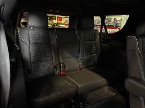 Used 2022 Cadillac Escalade ESV Sport Platinum w/ LPO, Floor Liner Package image 27