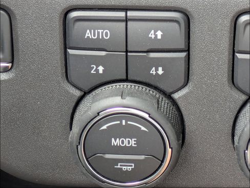 Used 2026 Chevrolet Silverado 1500 ZR2 AWD/4WD image 31