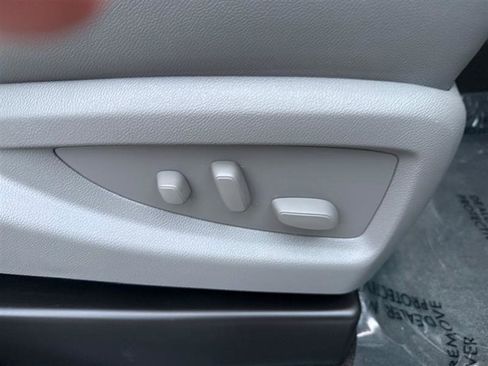 Used 2017 Chevrolet Silverado 3500 LTZ w/ Duramax Plus Package image 15