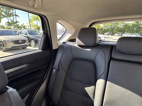 Used 2023 MAZDA CX-5 AWD 2.5 S w/ Select Package image 18