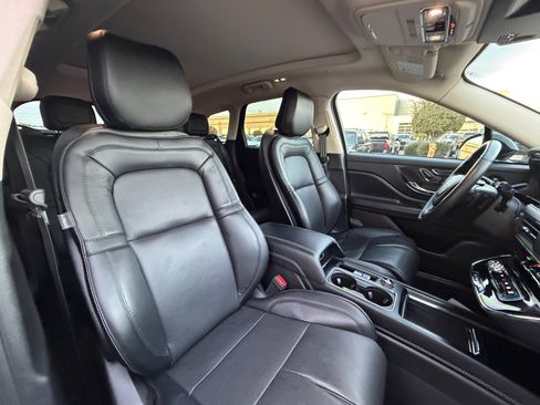 Used 2023 Lincoln Corsair Reserve w/ Equipment Group 202A image 19