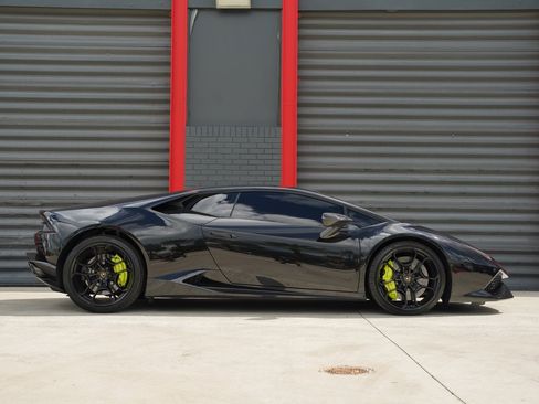 Used 2016 Lamborghini Huracan LP 610-4 image 11