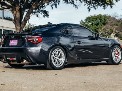 Used 2017 Subaru BRZ Premium image 10