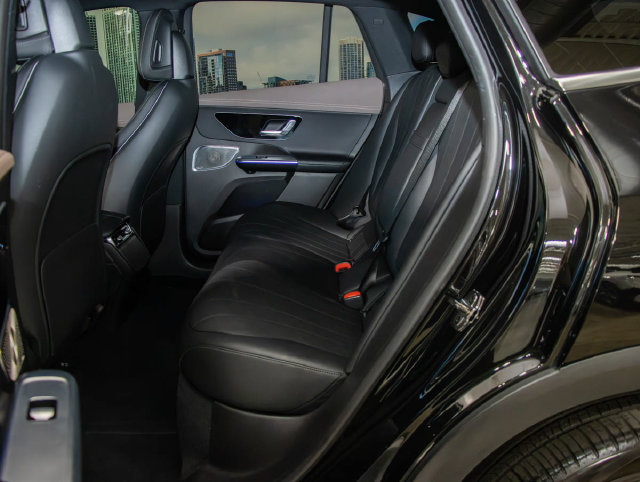 Certified 2023 Mercedes-Benz EQE 350+ 4MATIC SUV image 19