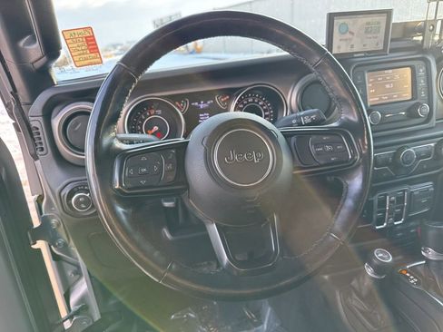 Used 2020 Jeep Gladiator Sport w/ Quick Order Package 24S image 24