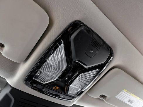 Used 2024 BMW X7 xDrive40i image 20