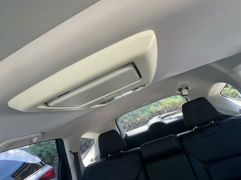 Used 2012 Honda CR-V EX-L image 9