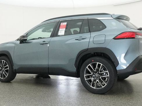 New 2026 Toyota Corolla Cross XLE FWD image 3