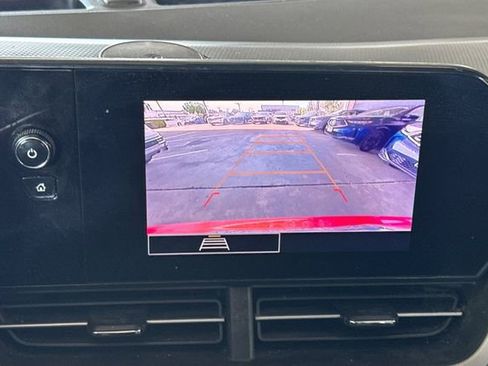 Used 2024 Chevrolet Trax LS w/ LS Convenience Package FWD image 27