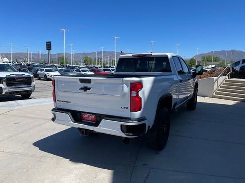Used 2023 Chevrolet Silverado 3500 LTZ w/ LTZ Plus Package AWD/4WD image 5