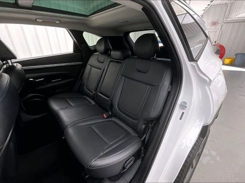 Used 2024 Hyundai Tucson Limited image 20