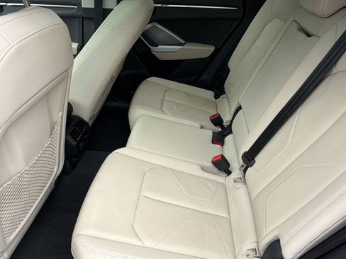 Used 2024 Audi Q3 2.0T Premium AWD/4WD image 23