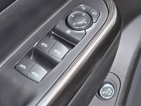 Used 2018 GMC Acadia SLT AWD/4WD image 21