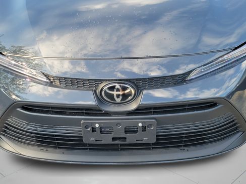 Used 2026 Toyota Corolla LE FWD image 12