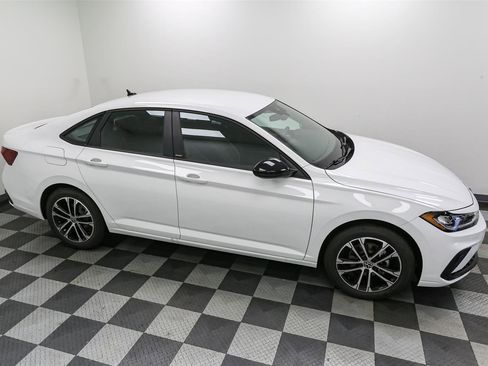 New 2026 Volkswagen Jetta Sport image 5