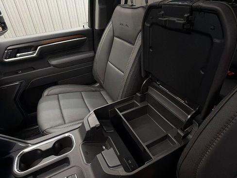 Used 2026 GMC Sierra 3500 Denali w/ Technology Package image 25