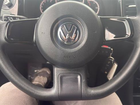 Used 2015 Volkswagen Beetle 1.8T FWD image 22