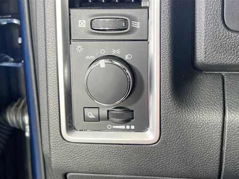 Used 2022 RAM 1500 Classic Warlock w/ Electronics Group image 10