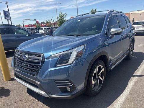 Used 2023 Subaru Forester Touring AWD/4WD image 1