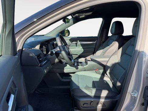 New 2026 GMC Terrain AT4 w/ Convenience Package III image 10