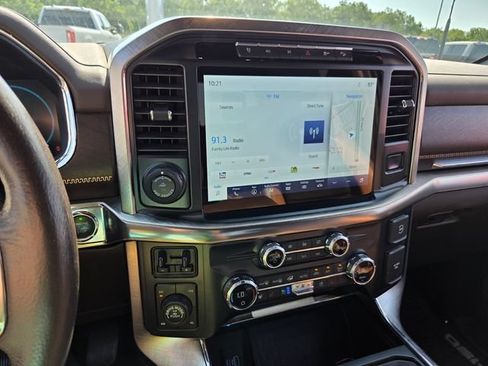 Used 2021 Ford F150 King Ranch w/ Equipment Group 601A High AWD/4WD image 21