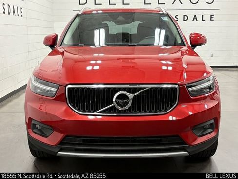 Used 2019 Volvo XC40 T4 Momentum FWD image 7
