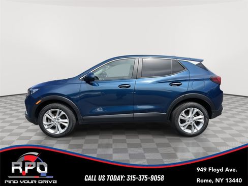 Used 2021 Buick Encore GX Preferred w/ Cold Weather Comfort Package AWD/4WD image 2