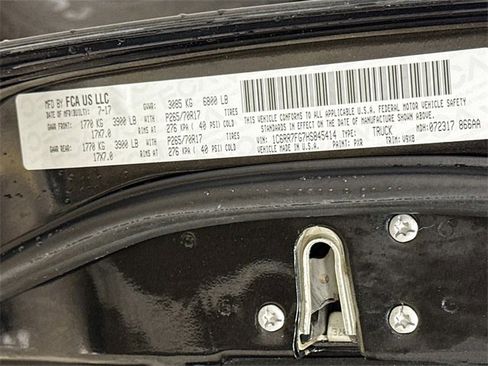 Used 2017 RAM 1500 Express image 26