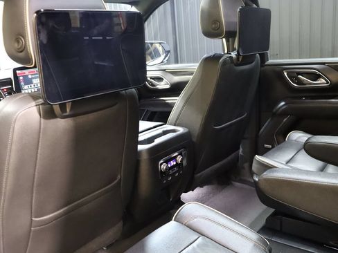 Used 2021 GMC Yukon XL SLT w/ SLT Premium Package RWD image 62