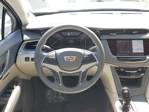 Certified 2023 Cadillac XT5 Premium Luxury w/ LPO, Floor Liner Package FWD image 18