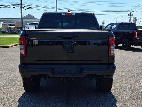 Used 2020 RAM 1500 Big Horn AWD/4WD image 9