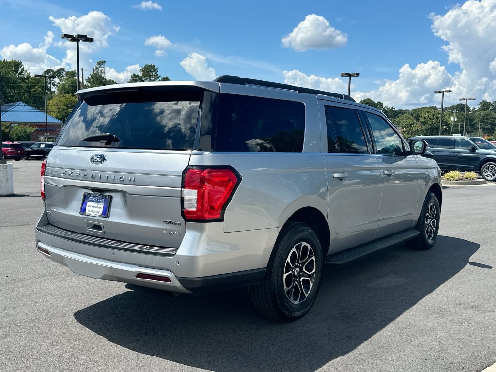 Used 2024 Ford Expedition Max XLT RWD image 7