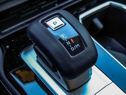 New 2026 Mitsubishi Outlander AWD image 24