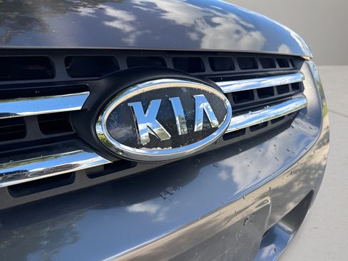 Used 2006 Kia Sportage LX FWD image 13
