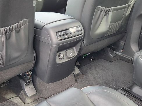 Used 2021 Hyundai Palisade Limited w/ Cargo Package image 19