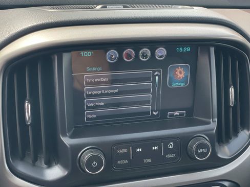 Used 2016 Chevrolet Colorado Z71 AWD/4WD image 15