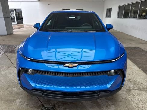 New 2026 Chevrolet Equinox EV LT image 8