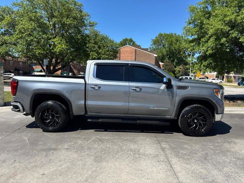 Used 2020 GMC Sierra 1500 SLE w/ SLE Value Package RWD image 3