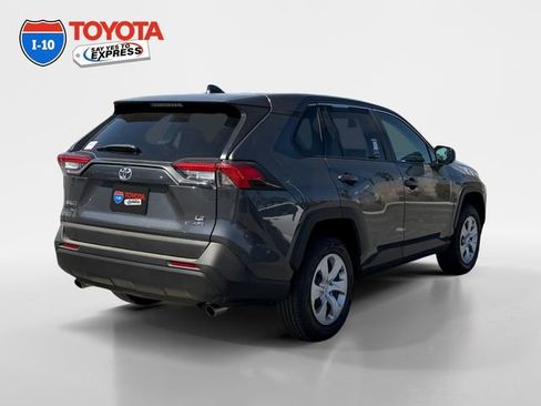 Certified 2024 Toyota RAV4 LE AWD/4WD image 5
