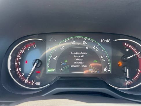 Used 2025 Toyota RAV4 XLE w/ Convenience Package AWD/4WD image 10