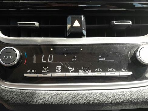 Used 2024 Toyota Corolla LE image 26