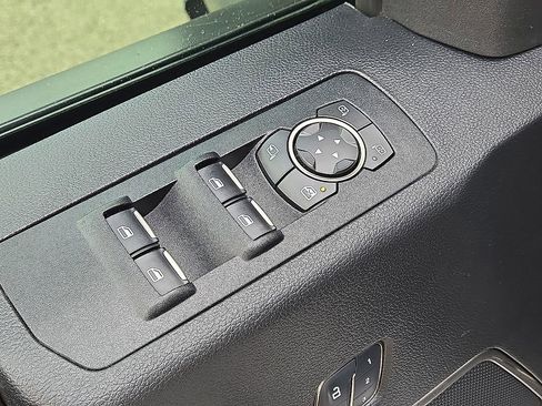 Used 2017 Ford F150 Raptor w/ Equipment Group 802A Luxury image 23