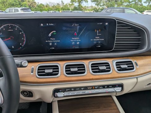 Used 2022 Mercedes-Benz GLE 350 image 24