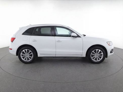 Used 2016 Audi Q5 2.0T Premium image 8