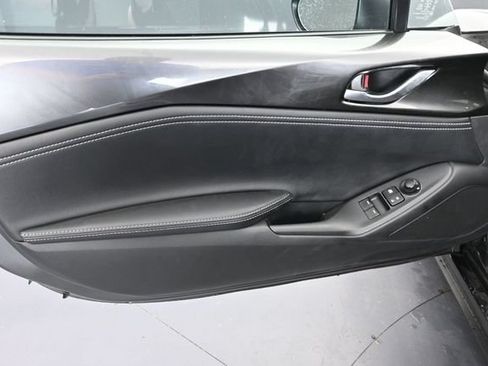 Used 2024 MAZDA MX-5 Miata RF Grand Touring RWD image 26