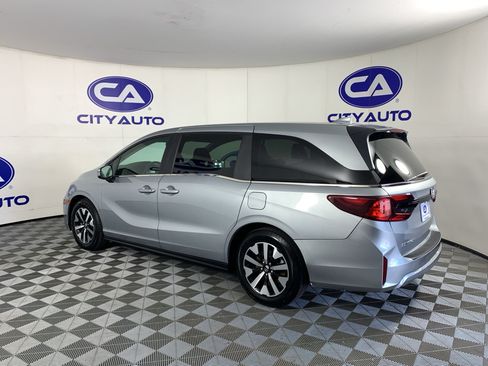 Used 2025 Honda Odyssey EX-L image 5
