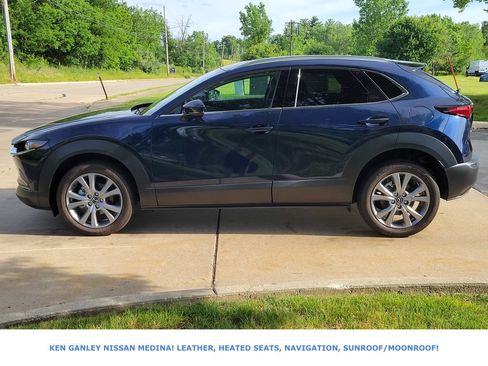 Used 2023 MAZDA CX-30 AWD 2.5 S w/ Premium Package image 6