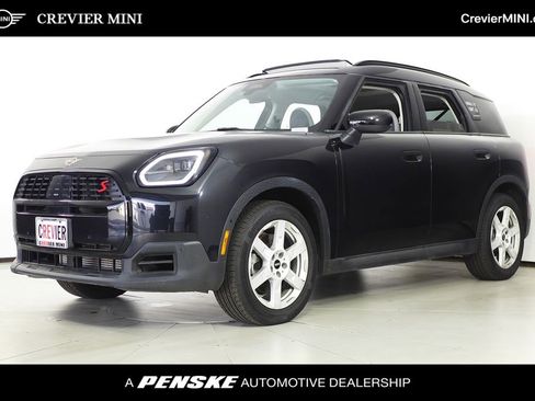 Used 2025 MINI Cooper Countryman S image 1