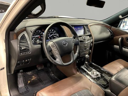 Used 2020 Nissan Armada Platinum w/ Platinum Reserve Package AWD/4WD image 17