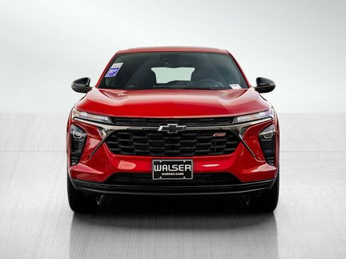 New 2026 Chevrolet Trax RS w/ Sunroof Package image 2